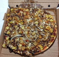 Mamma Mia Pizza Restaurant - Click Find