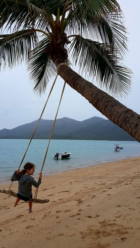 Montes Reef Resort - Lawyer Find 7