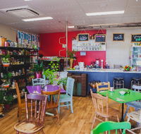 The Cat's Meow Cafe - Bridge Guide
