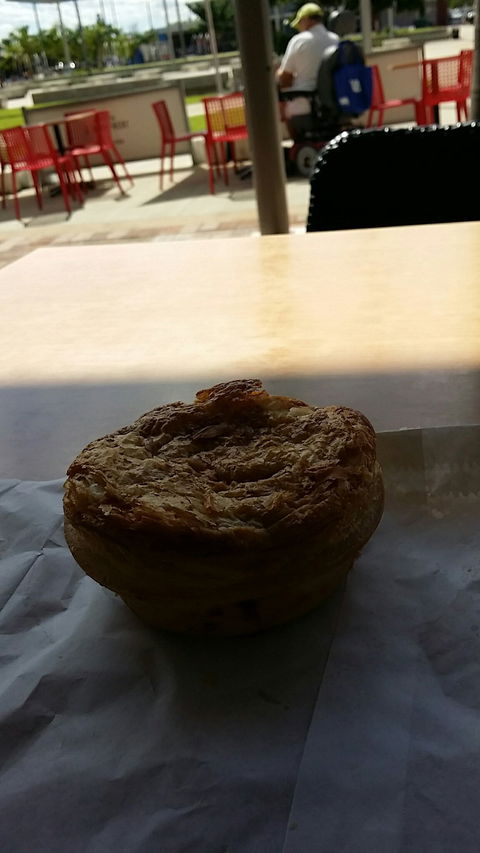 Ben & Sams Cafe & Bakehouse - Click Find 8