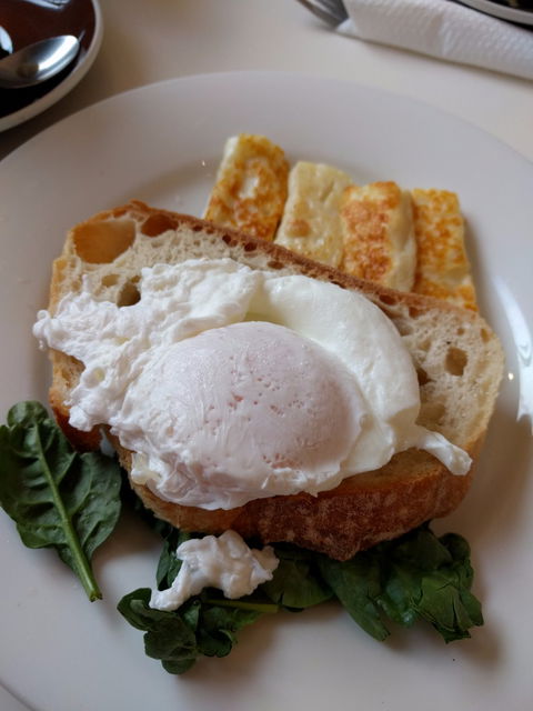 Yaye's Cafe - Click Find 4
