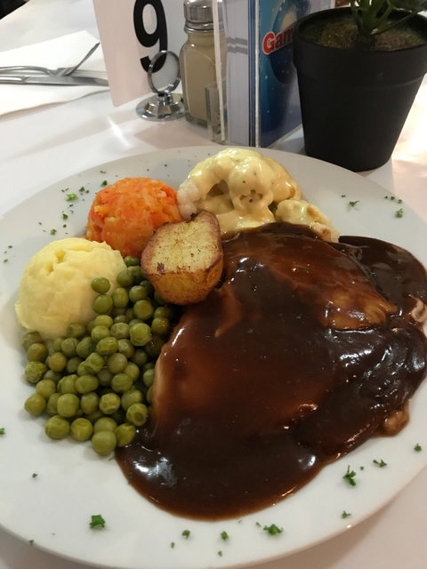 Blenheim Inn Hotel - Bridge Guide 4