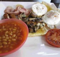 Molly's Great Food Cafe - Click Find