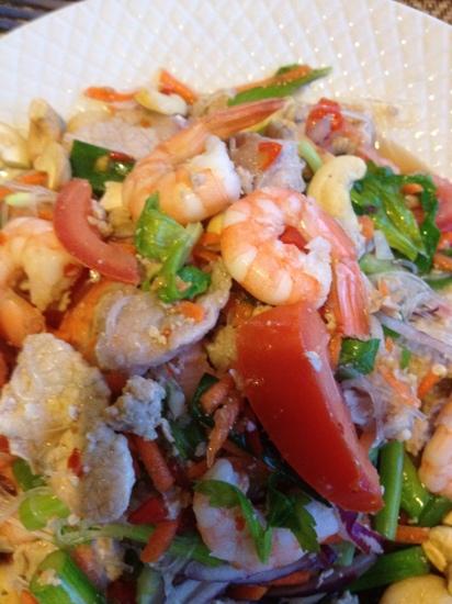 Pluny's Thai Cafe - Bet 4u 7