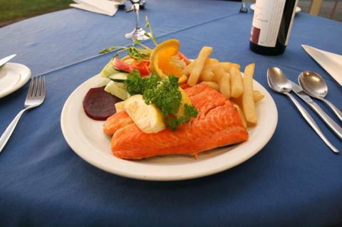 Regatta Point Tavern - Click Find 0