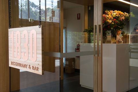 1830 Restaurant And Bar - Bet 4u 0