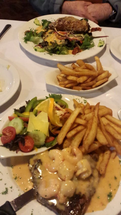 Maloneys Restaurant - Click Find 1