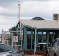 Spinnakers Restaurant - Lawyer Find