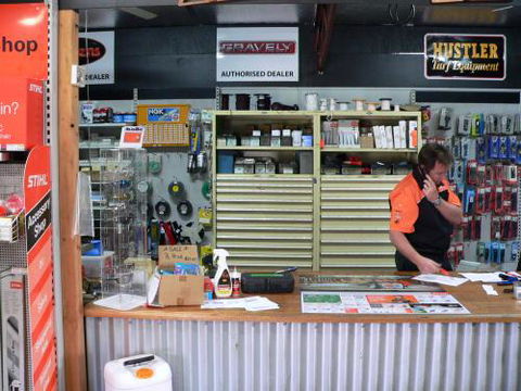 Manning Mowers BBQ’s & Heating - Click Find 1