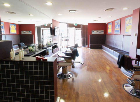 T53 Mens Hair - Local Finder 1