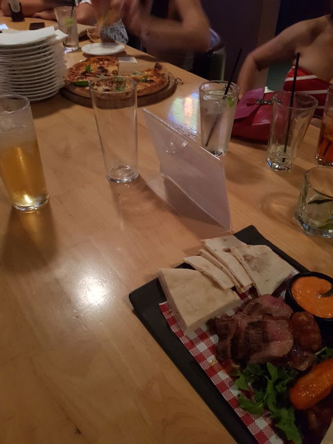 Empire Bar - Bridge Guide 10