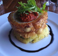 Black Swan Winery and Restaurant - Bet 4u