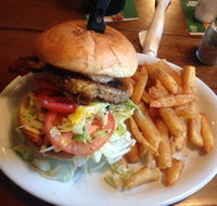 Red Roof Bar  Grill - Click Find