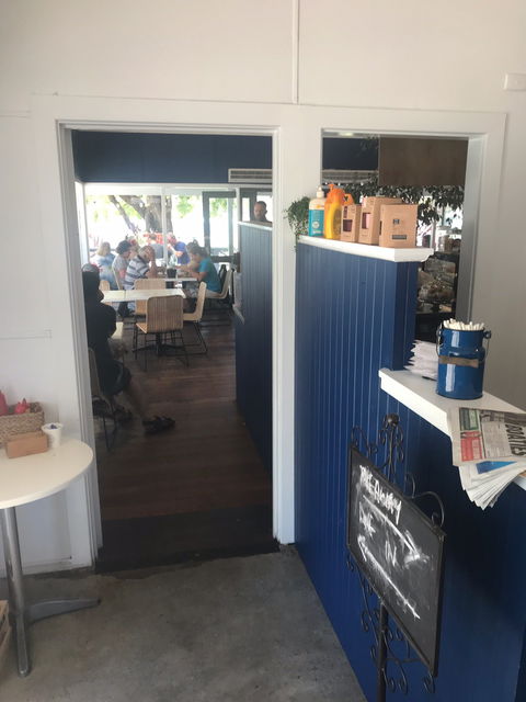 Emu Point Cafe - Click Find 6