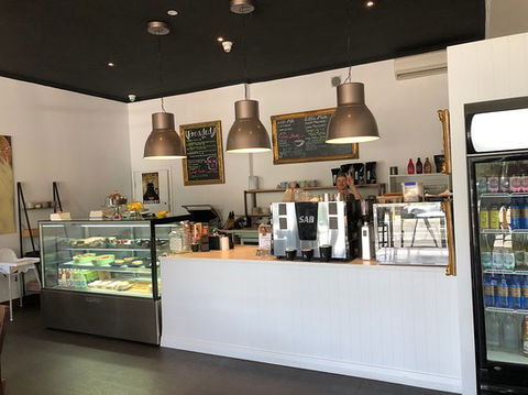 Fat Cat's Coffee House - Click Find 0