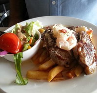 High Wycombe Tavern - Click Find