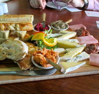 The Earl of Spencer - Bar  Restaurant - Click Find
