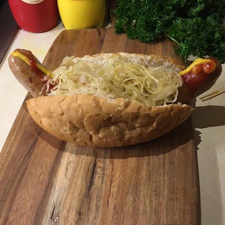 Bratwurst Bude - Sausage Hut - Click Find 0