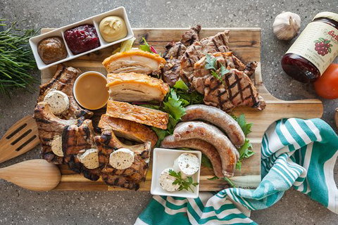 Brotzeit German Bier Bar & Restaurant - Bet 4u 0