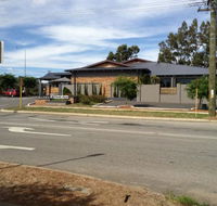 Byford Tavern - Click Find
