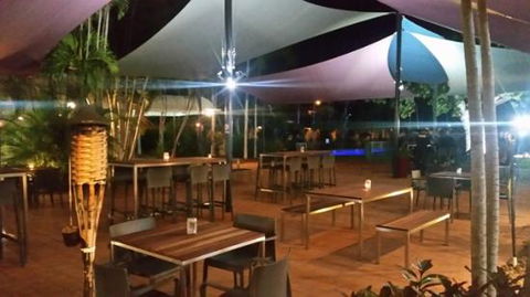 Conti Bar And Bistro - Click Find 0