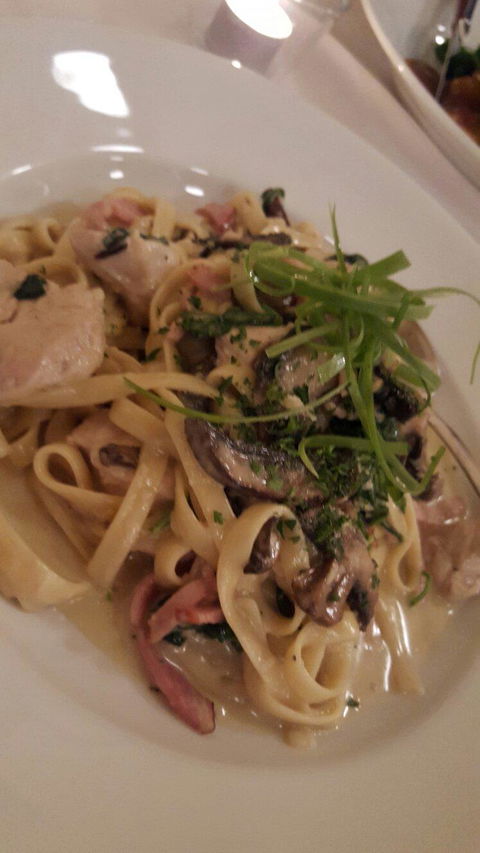 Eljays Restaurant At Comfort Inn Bay Of Isles - Lawyer Find 2