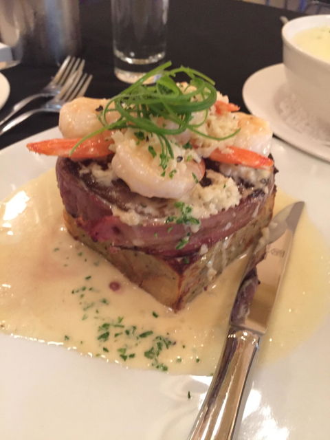Eljays Restaurant At Comfort Inn Bay Of Isles - Lawyer Find 4