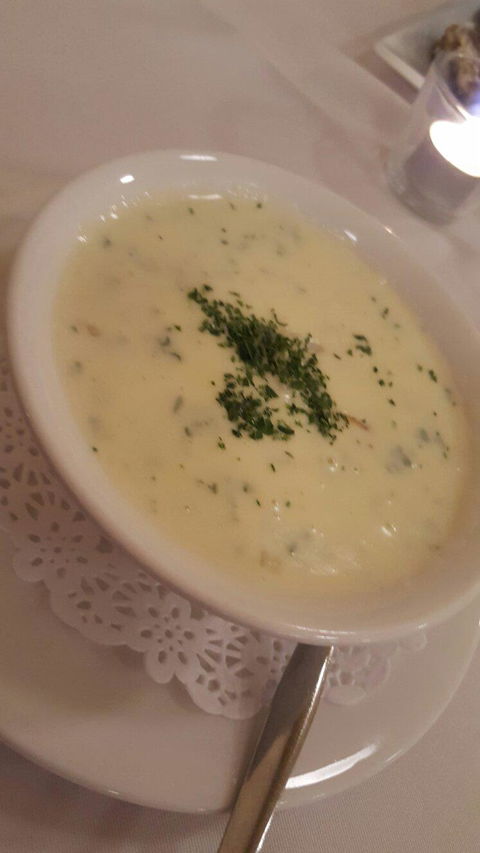 Eljays Restaurant At Comfort Inn Bay Of Isles - Lawyer Find 7