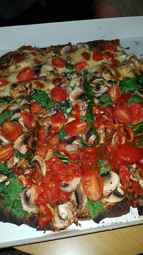 M & J's Pizza Base - Bet 4u 1