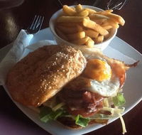 Monty's Restaurant - Local Finder