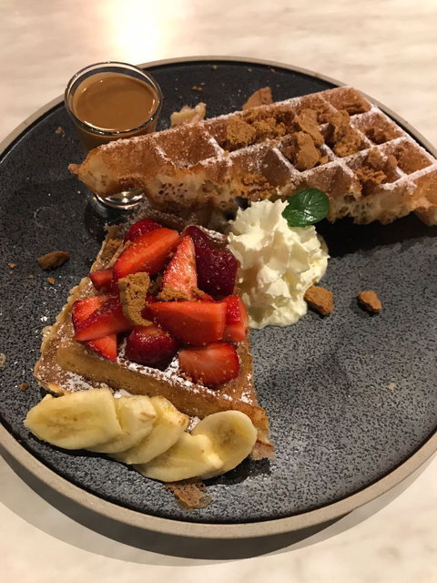 Pitcher And Iron - Click Find 2