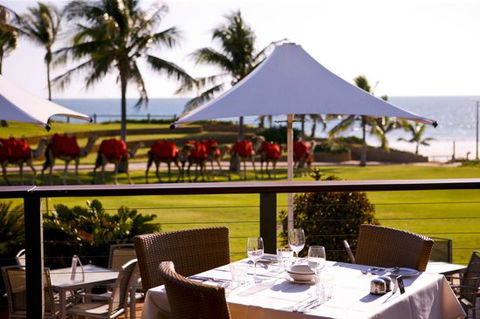 Sunset Bar And Grill - Click Find 0