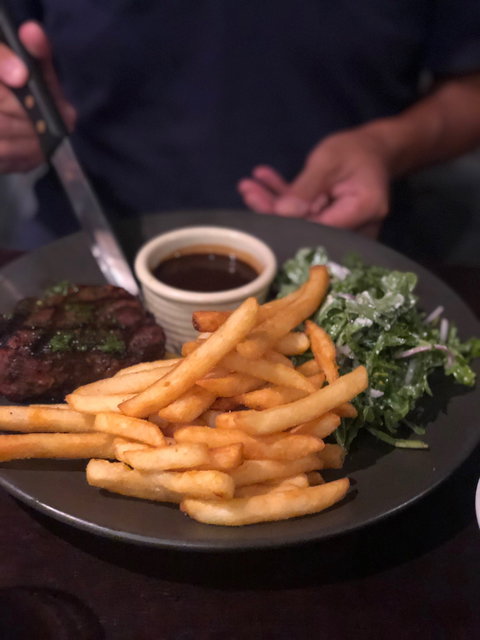 Earl Of Leicester Hotel - Click Find 8