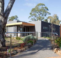 Ferguson Falls Wines Cafe - Click Find