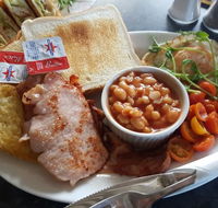 Offshore Cafe  Restaurant - Click Find