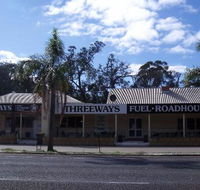 Threeways Roadhouse  Tavern - Click Find