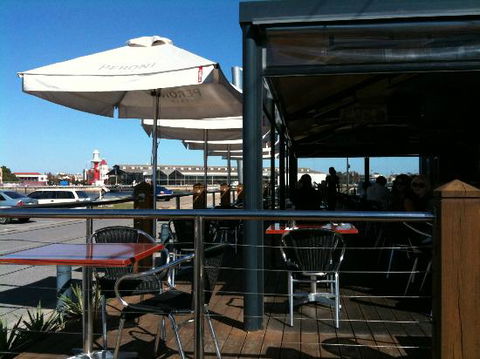 Birkenhead Tavern - Bridge Guide 0