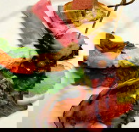 Crusoe's Restaurant - Lawyer Find