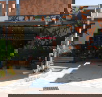 Nando's Elizabeth - Click Find