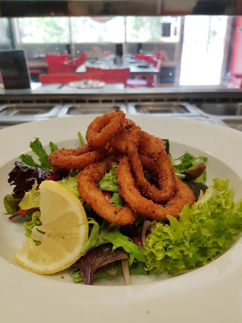 Capitani's Wood Fired Pizzeria - Click Find 2