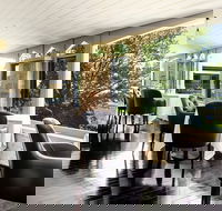 Hardy's Verandah Restaurant - Lawyer Find