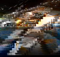 Old bush inn - Click Find