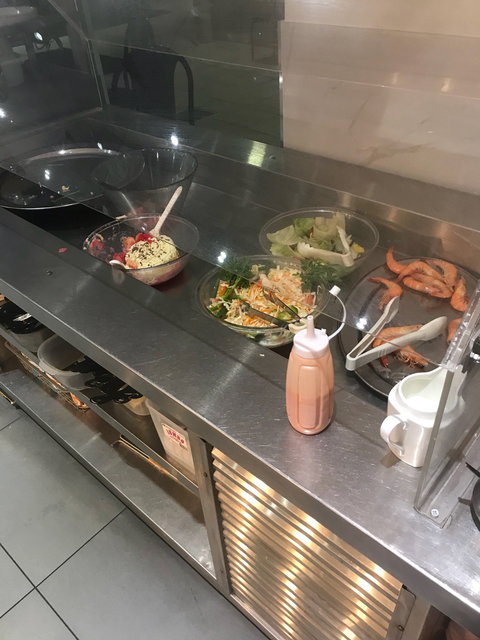 Queen Bee Indonesian And Chinese Restaurant - Bridge Guide 5