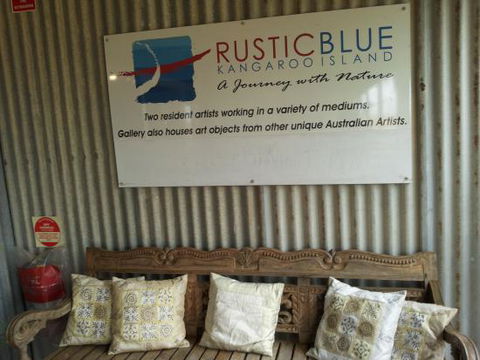 Rustic Blue - Click Find 0