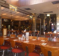 The Crown Hotel - Click Find