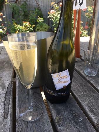 Barristers Block Cellar Door - Bet 4u 0