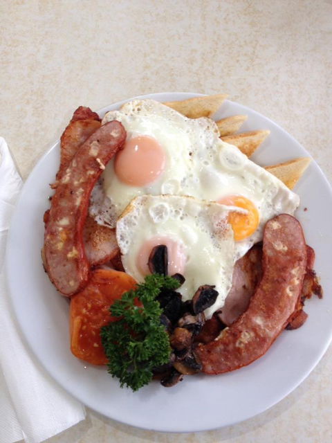 Beach Cafe - Click Find 1