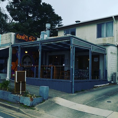 Hornet's Nest Cafe - Click Find 0
