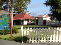 Jelly trading store