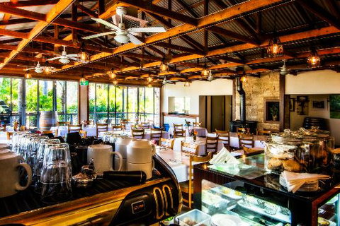 Oasis Gardens Function Centre - Click Find 0